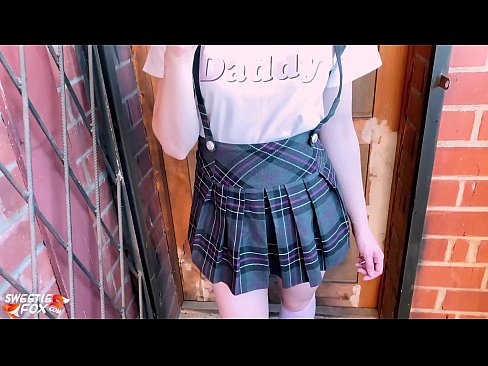 ❤️ L'escola es xucla la polla profundament i la folla en lloc de les classes. ❤️ Porno al porno ca.dreamlandpassionfever.ru